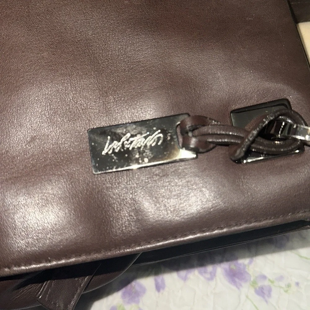 Elegant Brown Leather unisex Bag (NWOT )